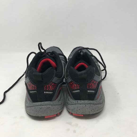 FILA Men's Low-Cut Running Sneakers - Picture 6 of 8